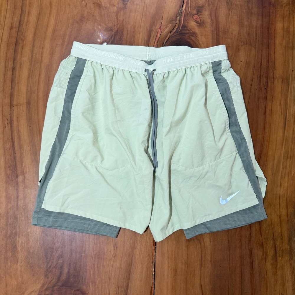 Nike Dri Fit Stride Men's Shorts L Running lined Lightweight M9